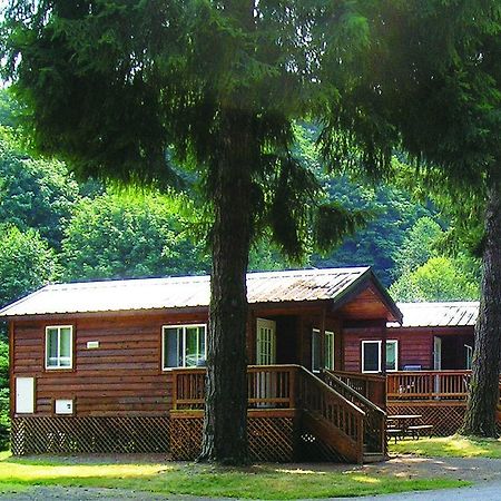 Thunderbird Rv & Camping Resort Monroe Exteriér fotografie
